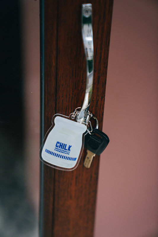 CHILK アクリルキーホルダー 青