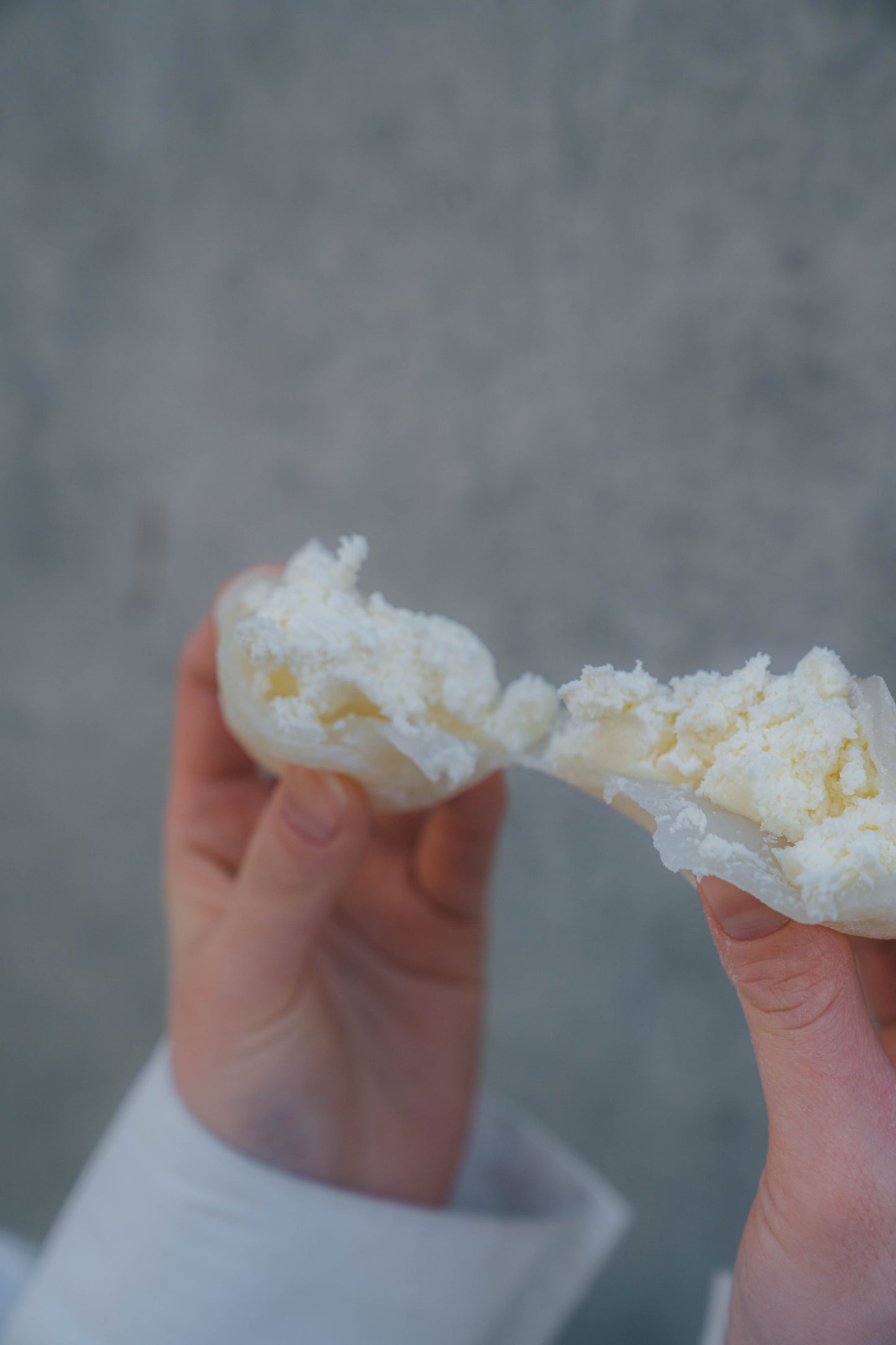 【受注販売】ちぃ(チーズ大福)