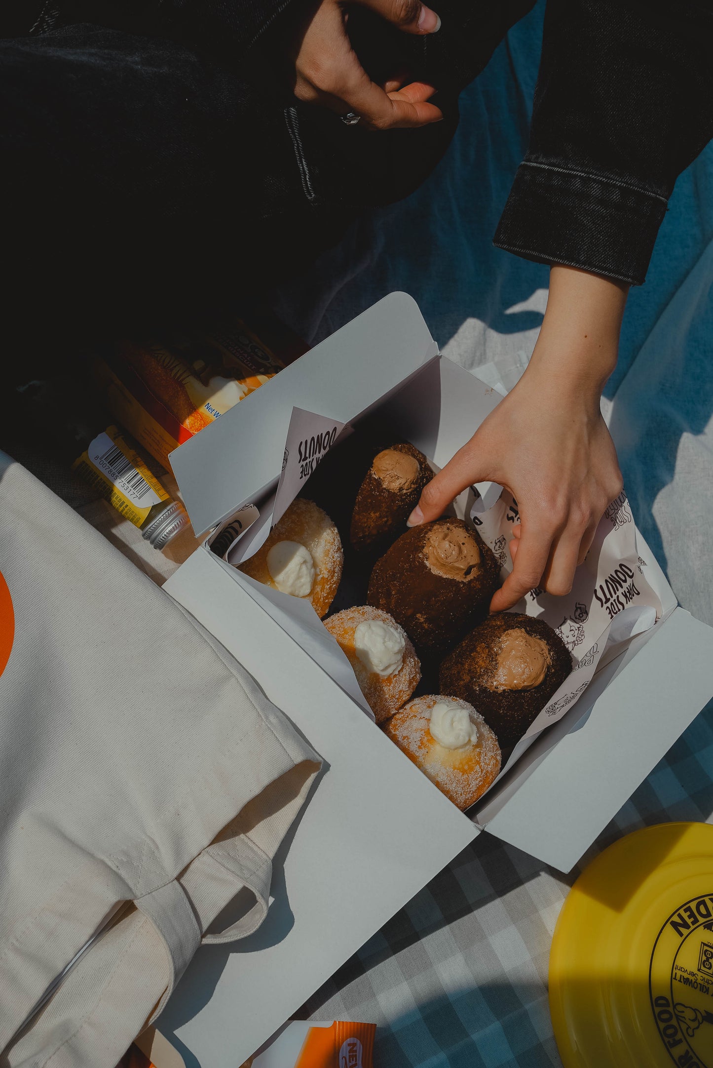 PARK SIDE DONUTS(パークサイドドーナツ)チーズ&チョコ6個BOX