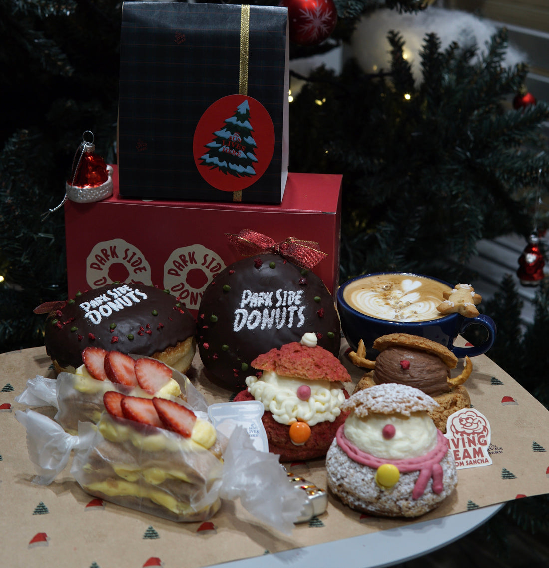 まだ間に合う、クリスマスケーキはSUN LIVES HEREで