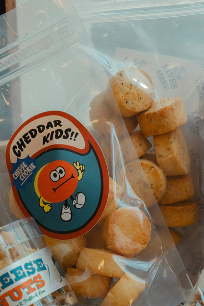 チェダーキッズ （プレーン＆ブラックペッパーセット）