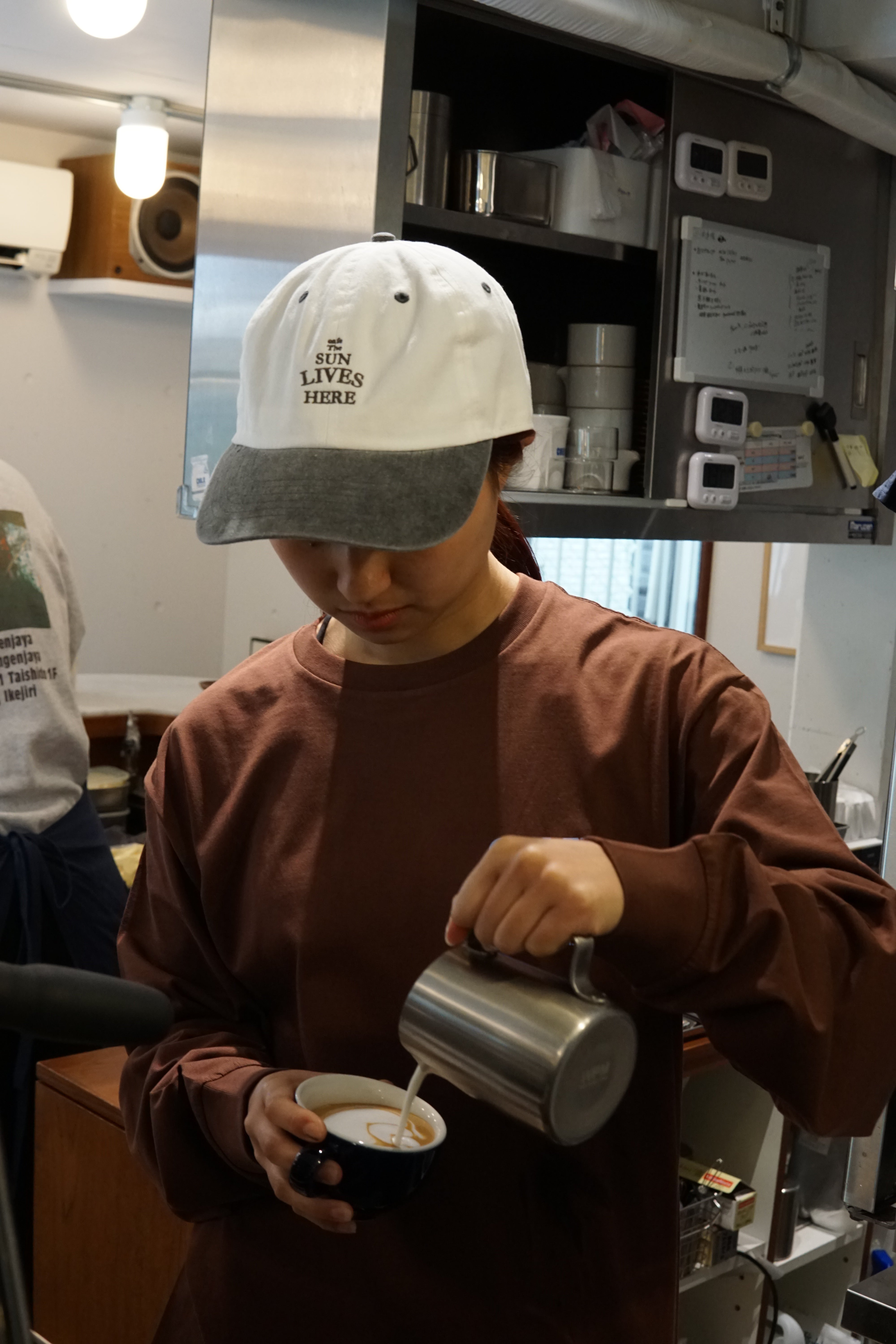 The SUN LIVES HERE CAP |公式グッズ / Cap Navy – cafe The SUN The SUN LIVES HERE CAP |公式グッズ / Cap Navy – cafe The SUN