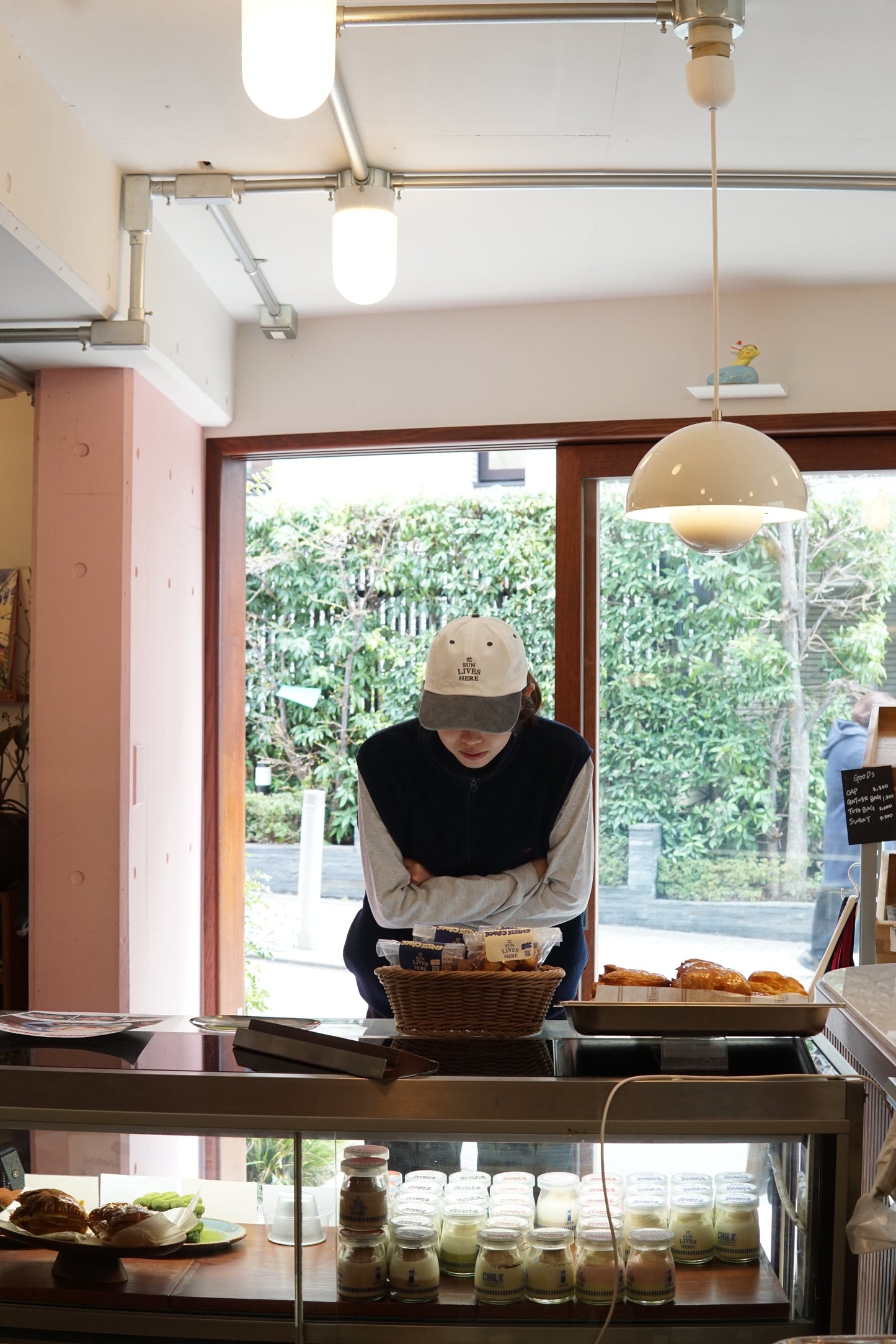 cafe The SUN LIVES HERE オリジナルキャップ 2026