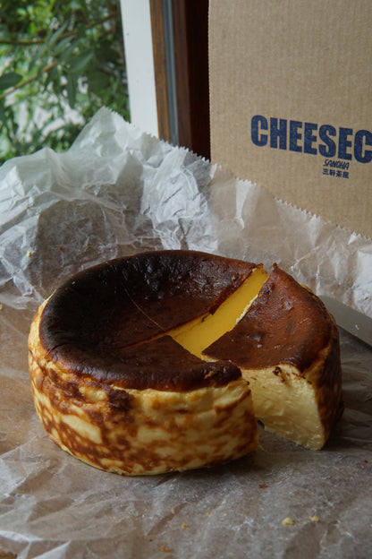 【数量限定】バスクチーズケーキ12㎝｜ホールケーキ