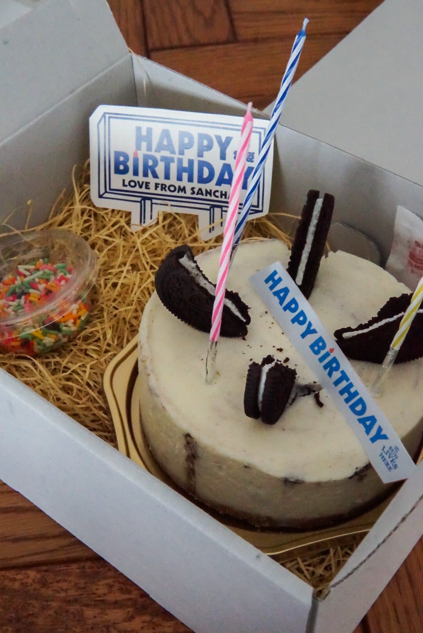 《誕生日セット》クッキーの生クリームチーズケーキ12㎝